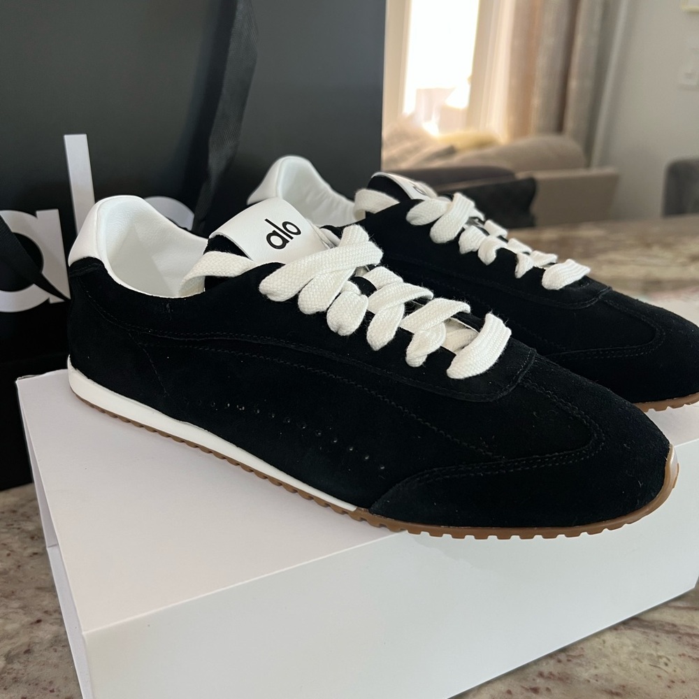 ALO Black Sunset Sneakers BRAND NEW WITH BOX. - Picture 6 of 11